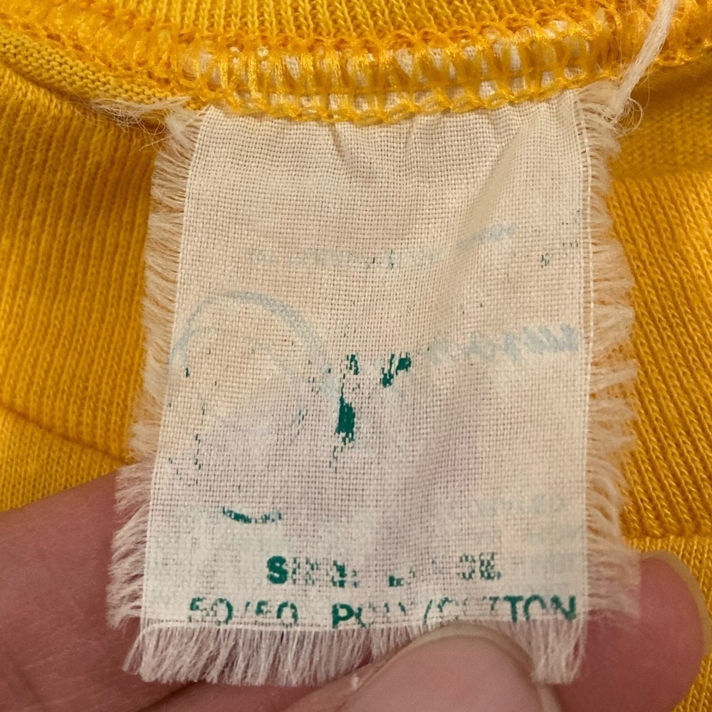 Vintage Camel Cigarettes Smooth Character Single Stitch Yellow T-Shirt Large - Picture 7 of 8
